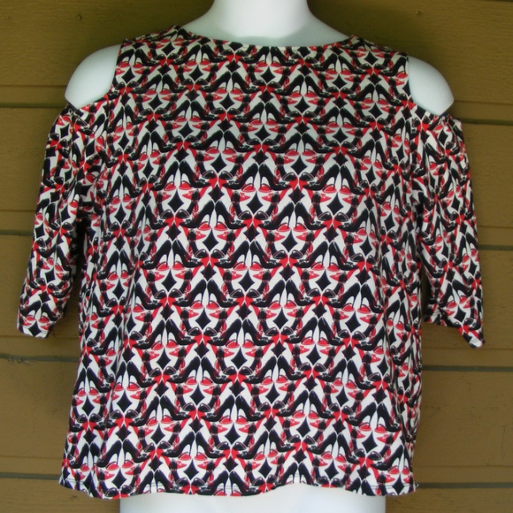 Chicos Open Shoulder Blouse Shoe Print Top -Size 3